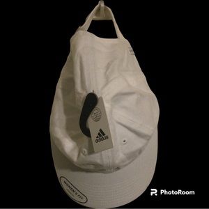 🧢Adidas Women’s Saturday 2.0 cap